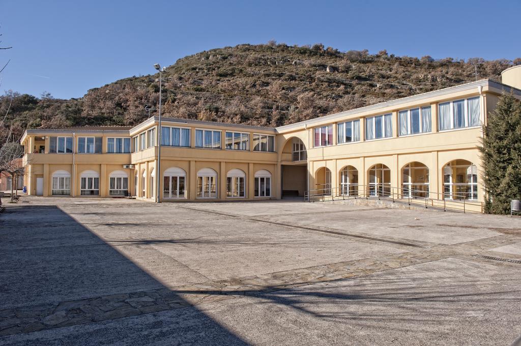 Alberg Montsec-Mur Guardia de Tremp Exterior foto